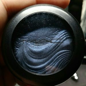 MAC - Extra Dimension Eye Shadow - Lunar *used*
